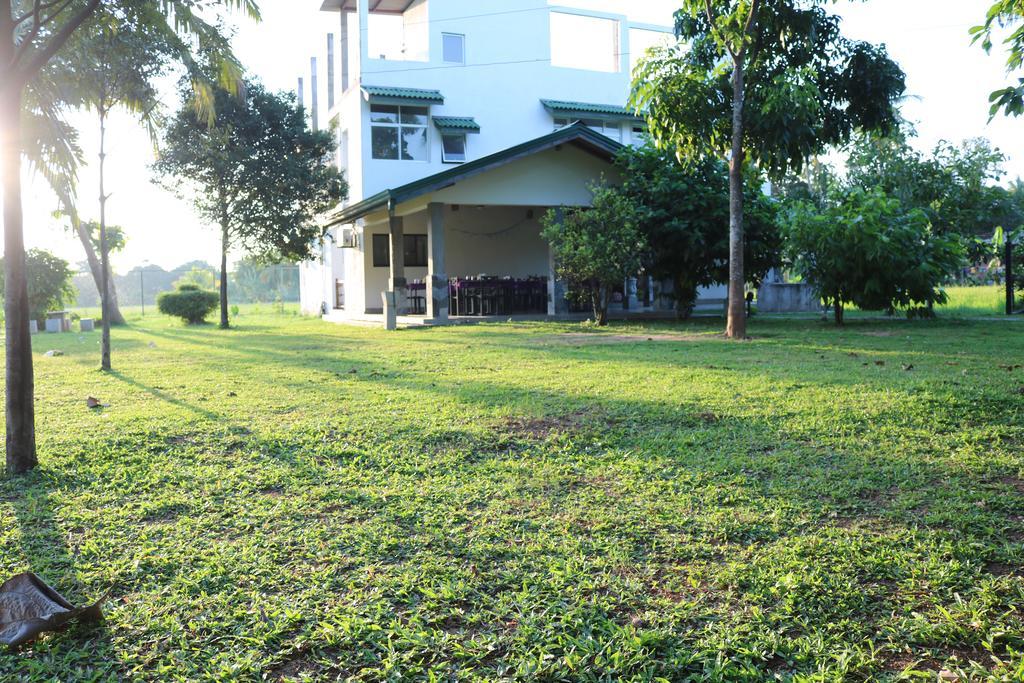 Manel Guest House Polonnaruwa Exteriér fotografie